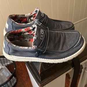 Good used condition size 10